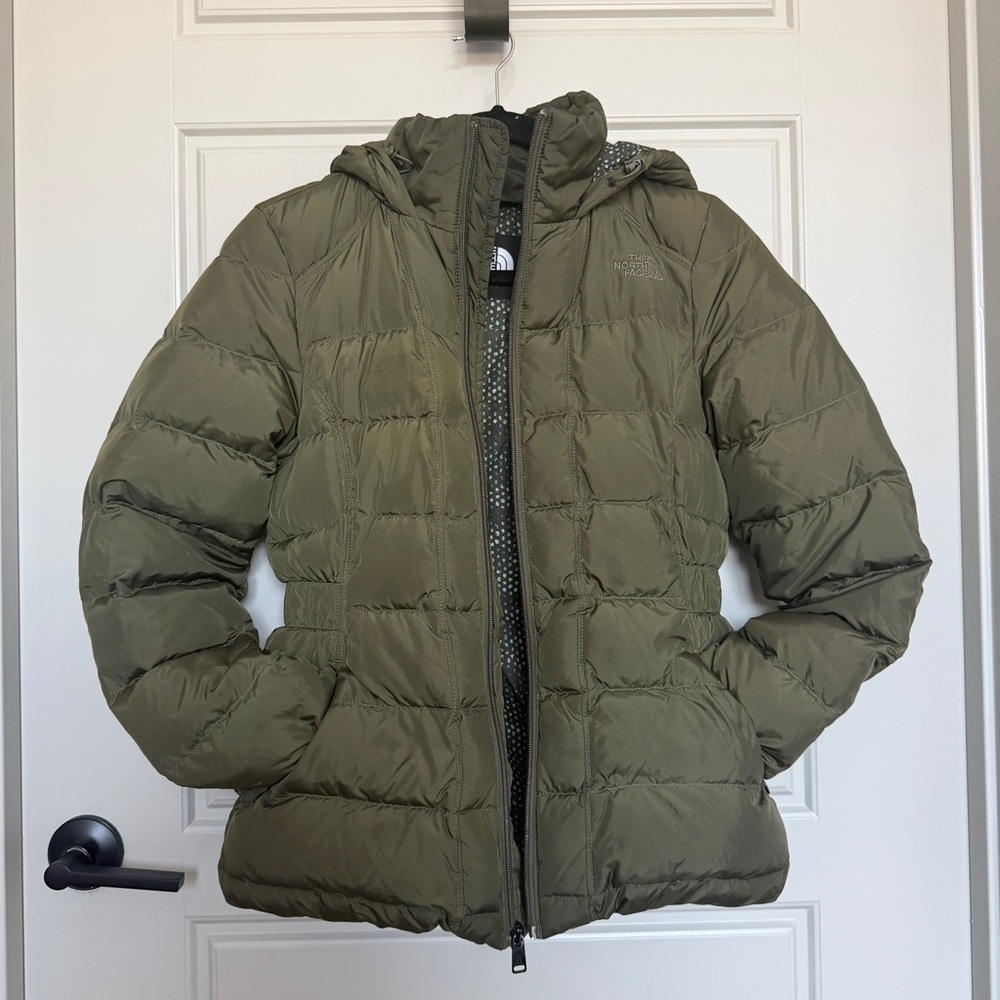 The North Face Olive Green Quilted Hooded Puffer Jacket - Women’s Size Small - Picture 2 of 7